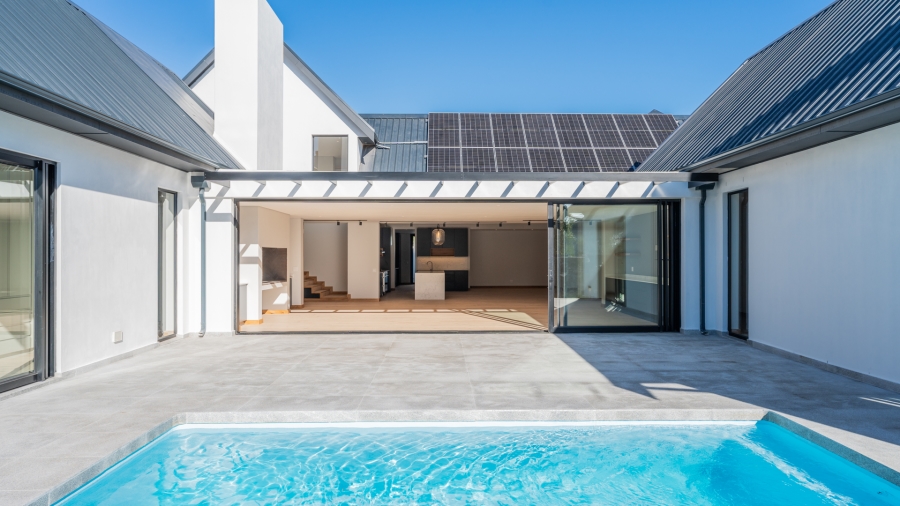 6 Bedroom Property for Sale in Val De Vie Estate Western Cape